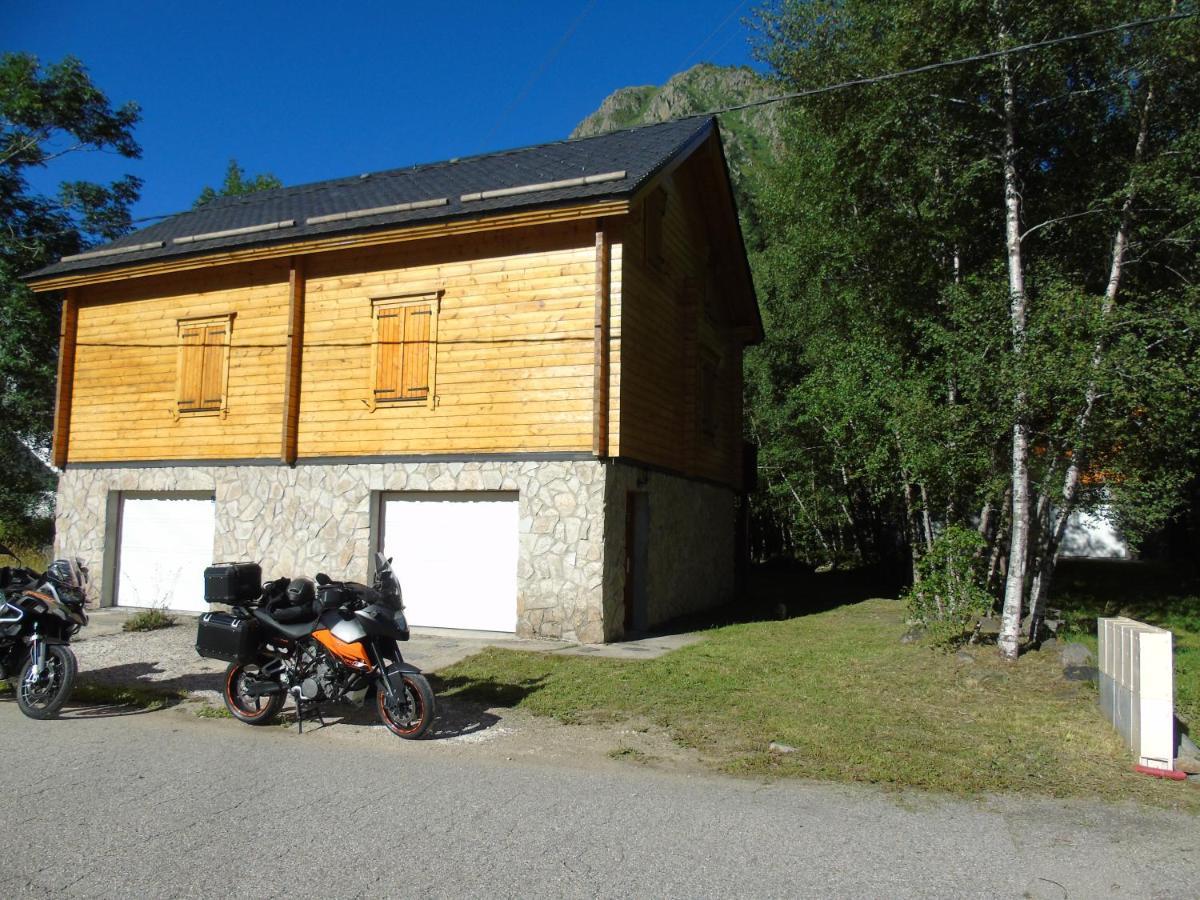 Chalet Bois Au Milieu Des Pyrenees L'Hospitalet-pres-l'Andorre Exterior photo