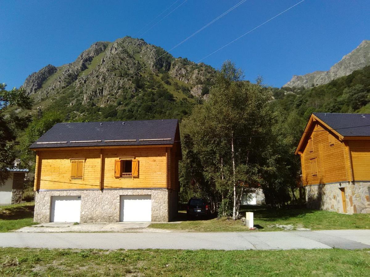 Chalet Bois Au Milieu Des Pyrenees L'Hospitalet-pres-l'Andorre Exterior photo